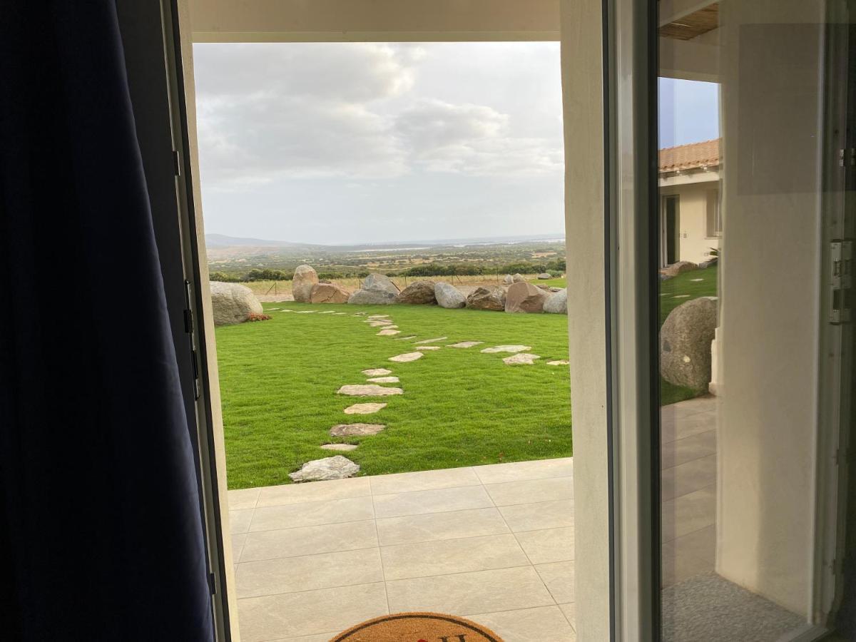 Is Arenas Biancas Agriturismo Теулада Екстериор снимка