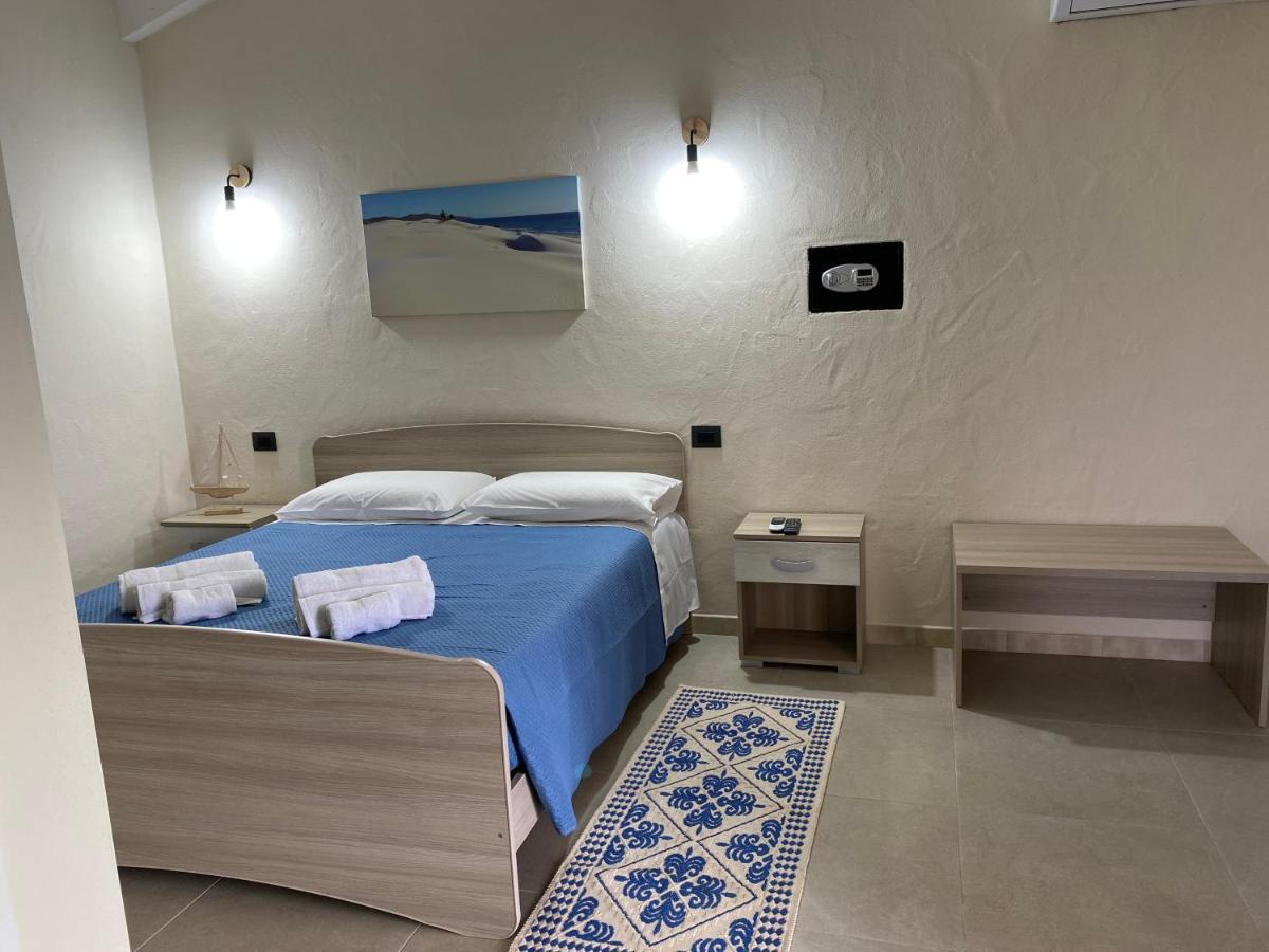 Is Arenas Biancas Agriturismo Теулада Екстериор снимка