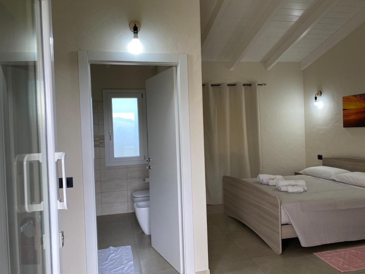 Is Arenas Biancas Agriturismo Теулада Екстериор снимка